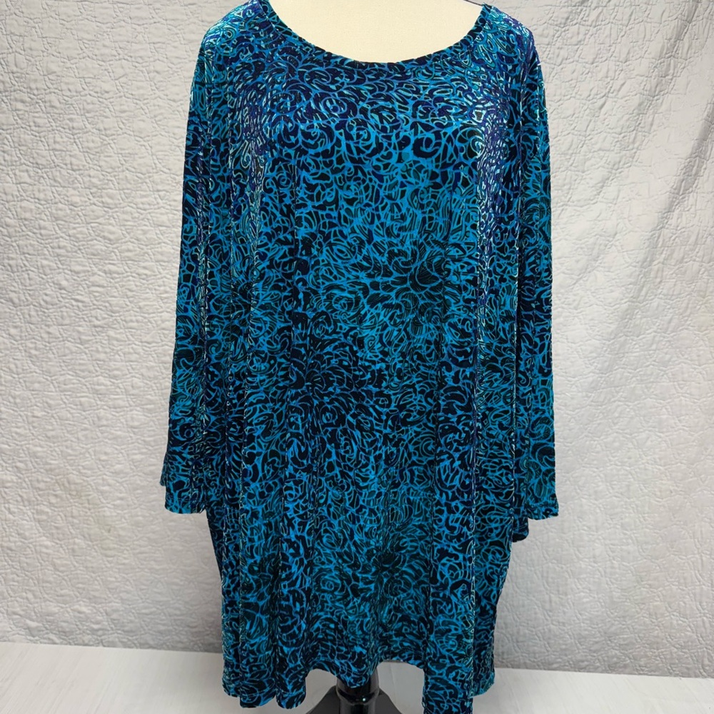 Catherines Teal and Navy Textured Fabric